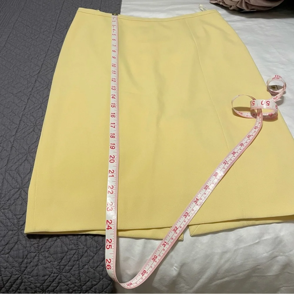 Moschino Cheap and Chic Yellow Skirt Size: 42